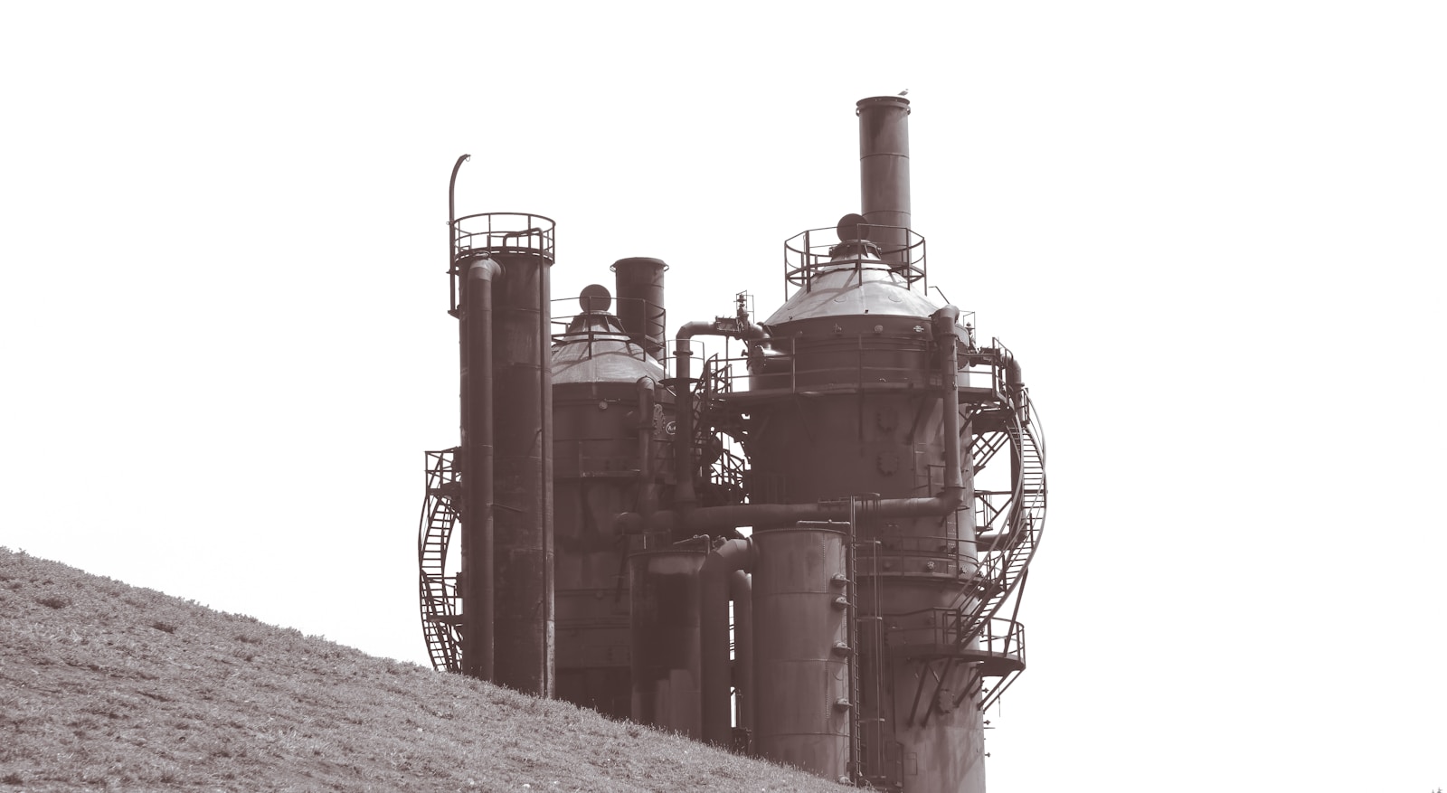 Emirates Gas inks exclusive gas supply deal with UAQ Free Trade Zone